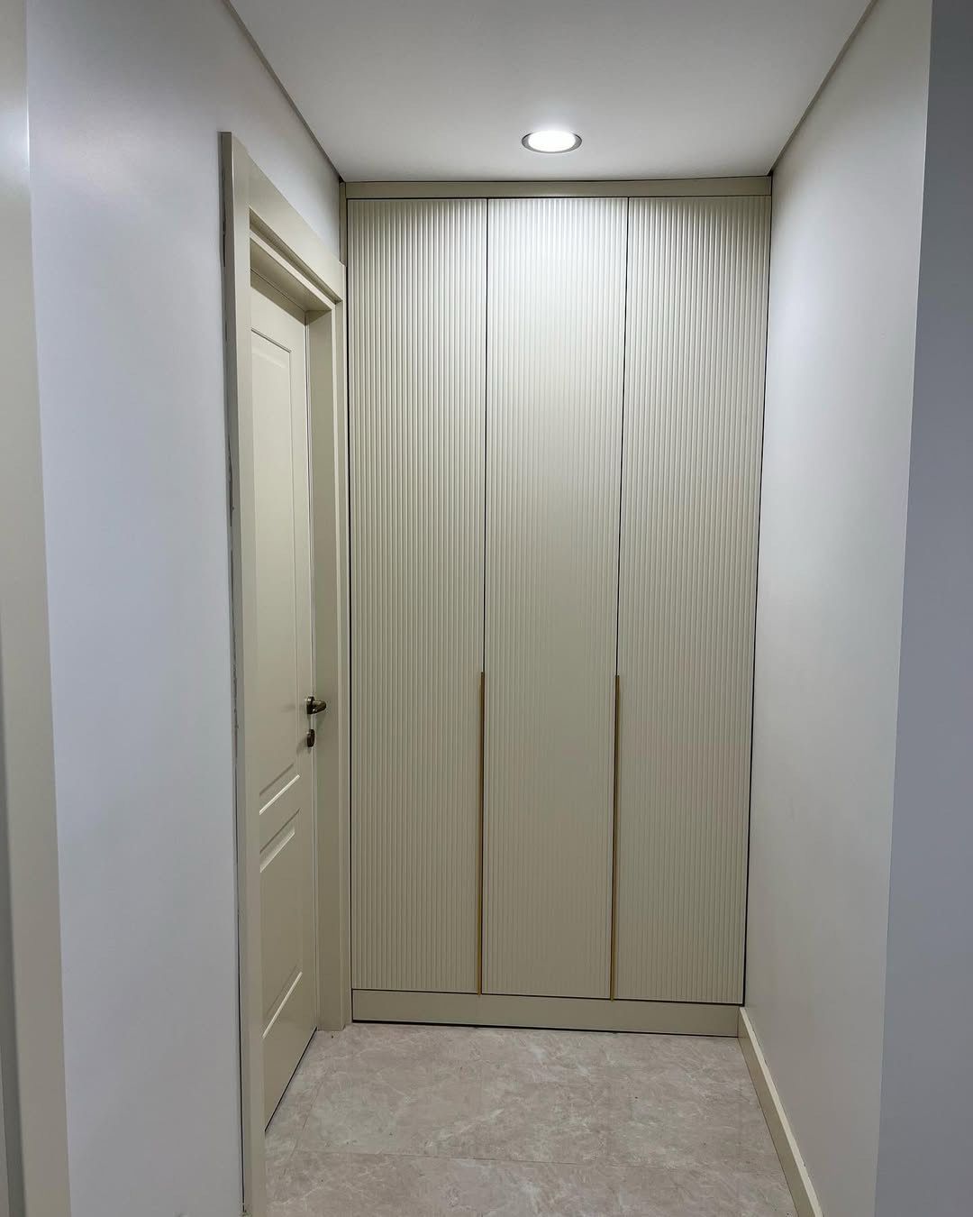 Düz Panel Kapılar