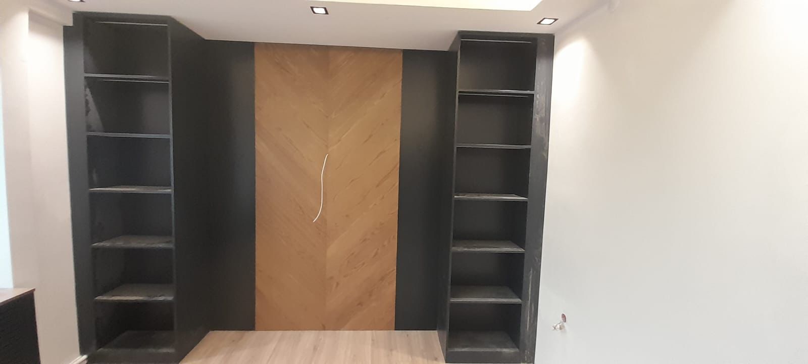 Düz Panel Kapılar